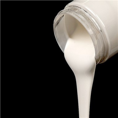 Vesipohjainen liima savukkeen sivusaumaukseen