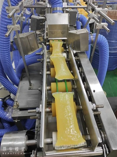 Koekstruusio kuumasulatepaineherkkä liima-automaattinen pakkauskone