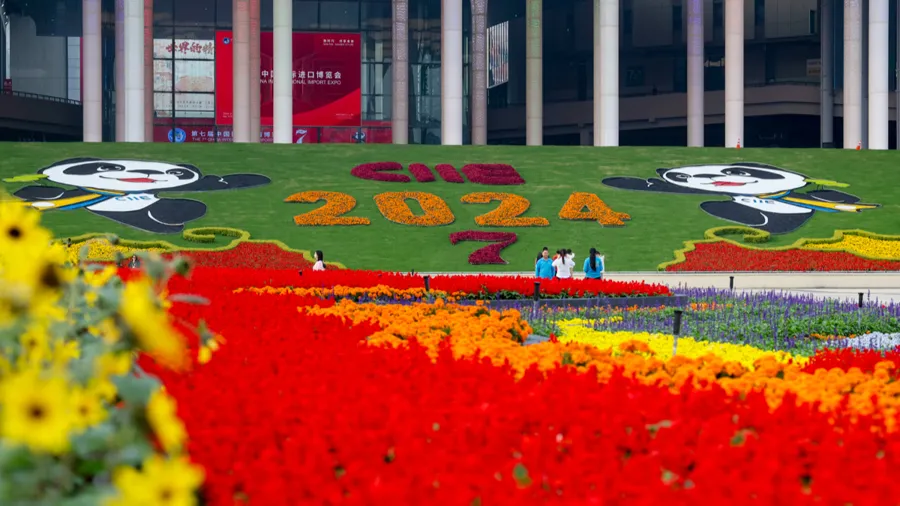 KIINAN INTERNATIONAL IMPORT EXPO:n avaus